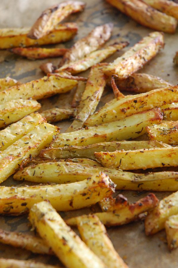 Frites épicées au four, légères comme tout