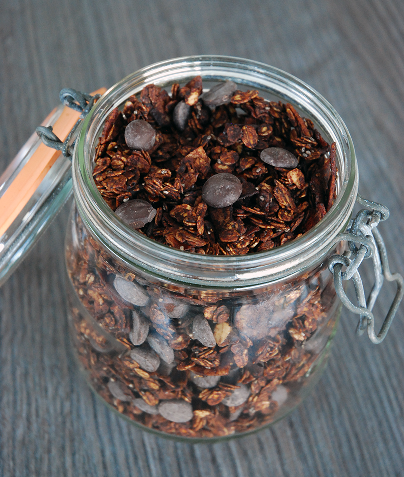 Granola chocolat chia noix de coco - The Mona Project