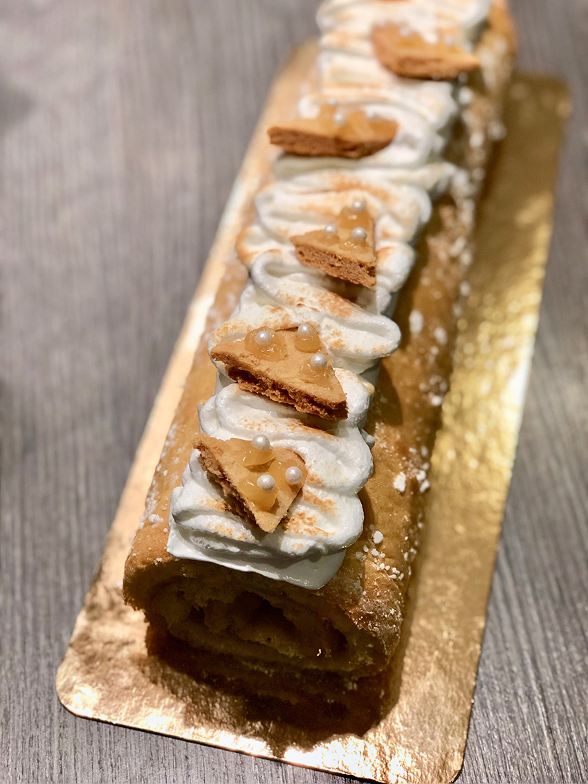 Buche noel roule lemond curd sable - The Mona Project