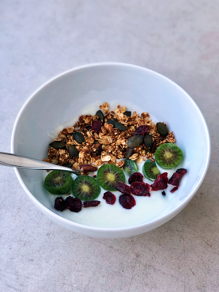 petit dejeuner granola maison - The Mona Project